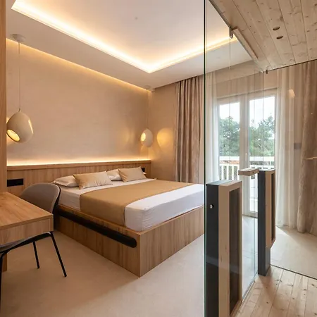 Deluxe Paula With Private Pool And Sauna 아파트 *