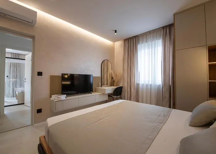 Deluxe Paula With Private Pool And Sauna